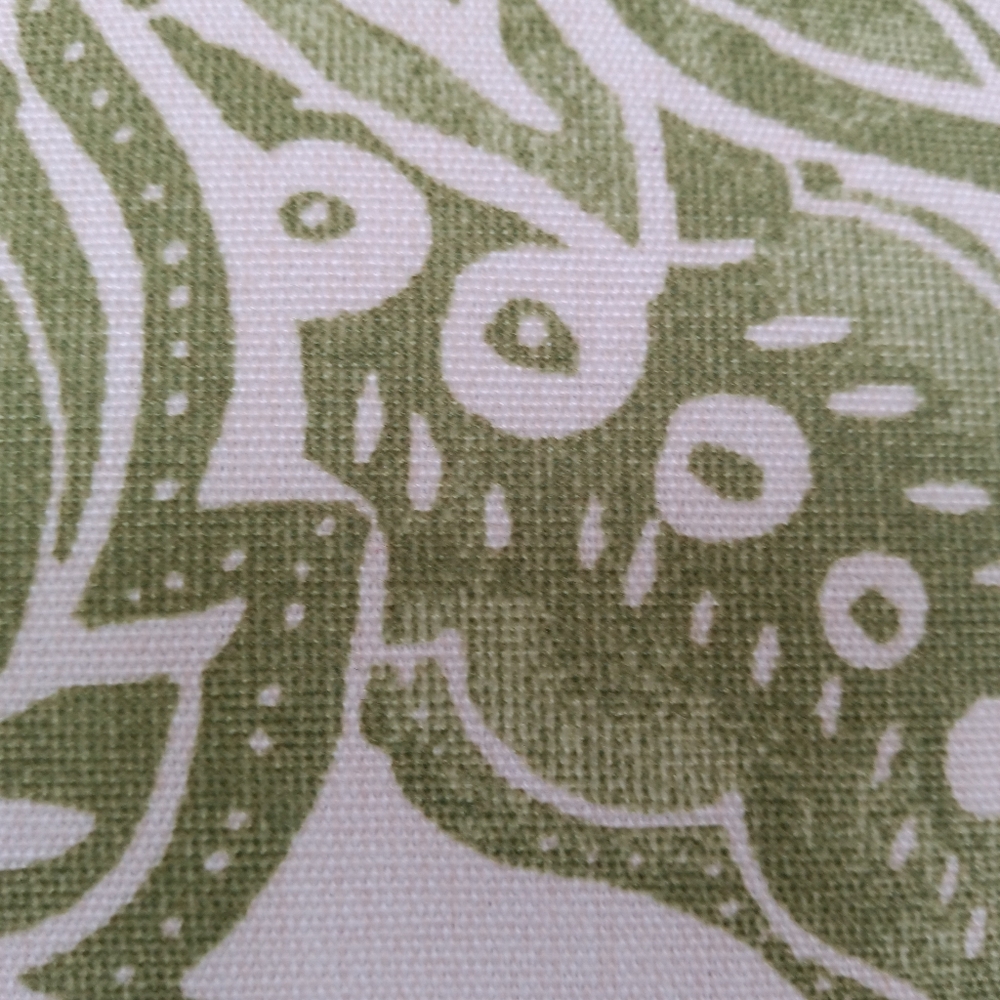 Pottery Barn Indoor/Outdoor Green & White Palampore Pillow 20" x 20" - Picture 3 of 4